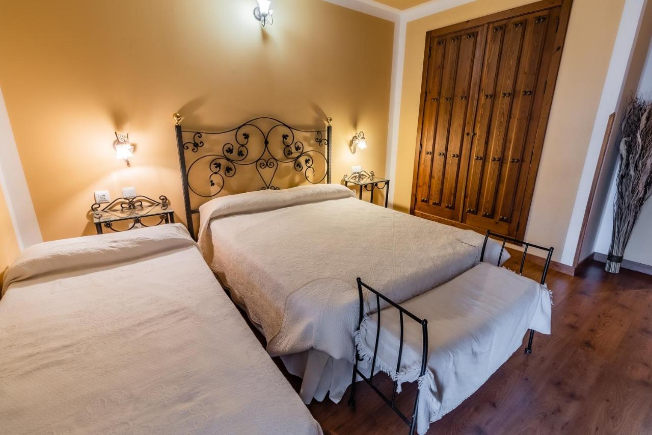 Plasenzuela Hotel Rural El Labriego By Vivere Stays מראה חיצוני תמונה